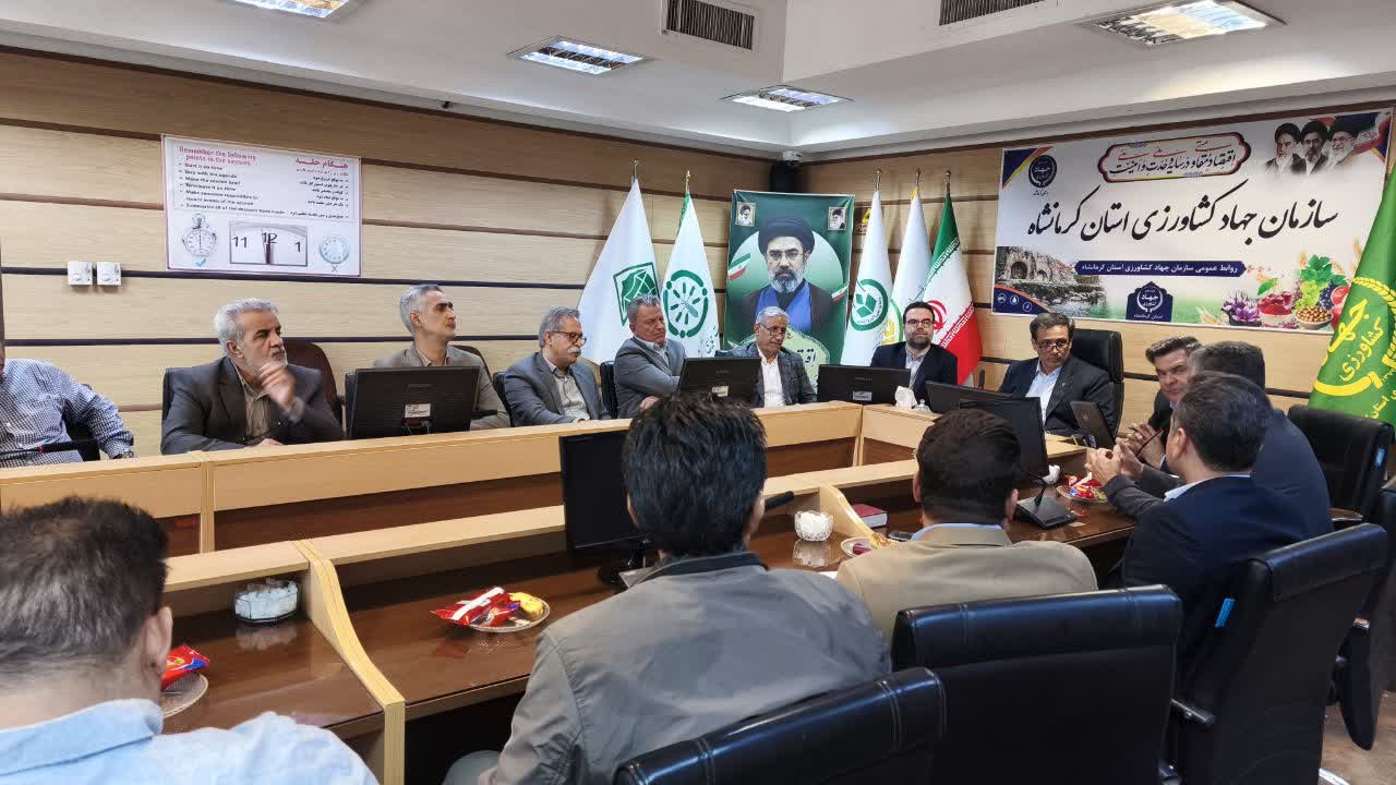صنایع تبدیلی کرمانشاه به میدان تنظیم بازار می‌آیند/ کالاهای اساسی ارزان‌تر عرضه می‌شود